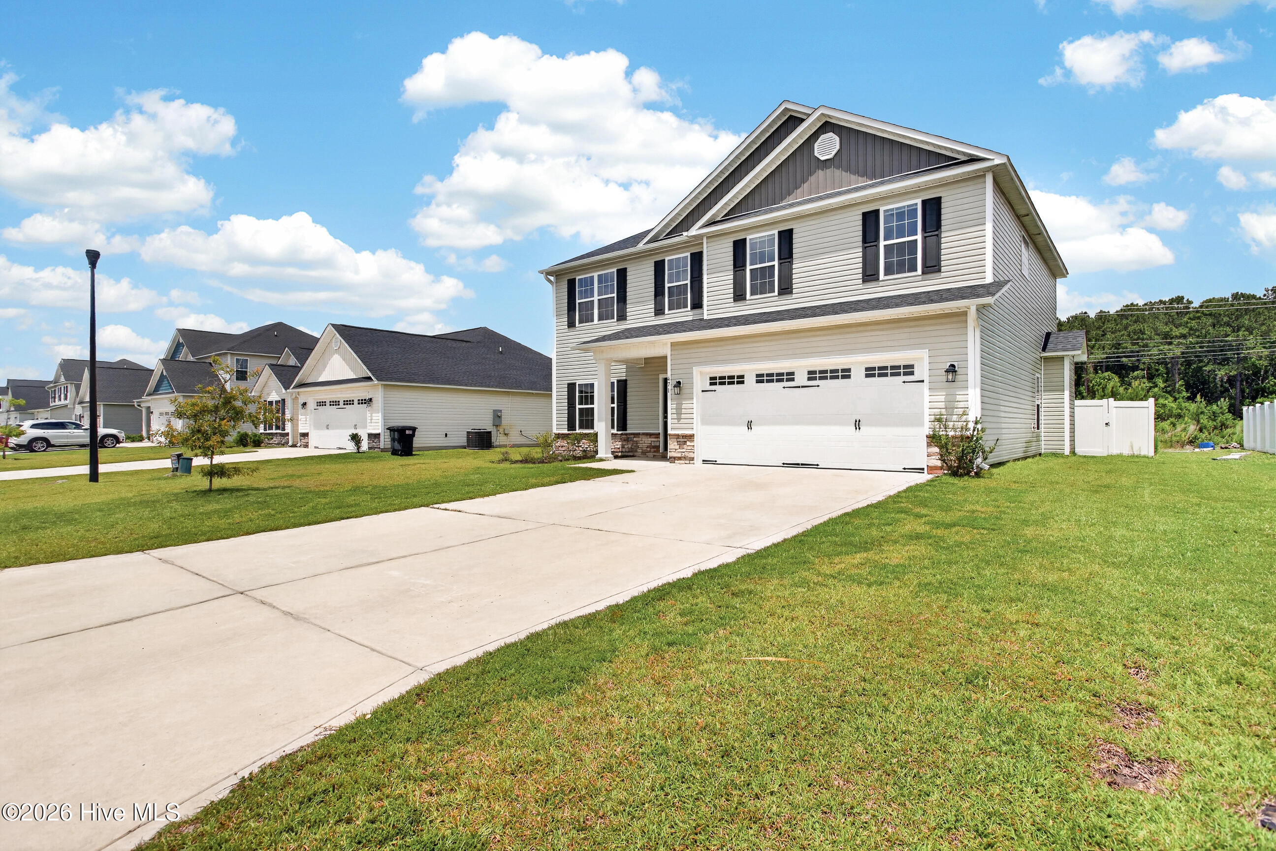 471 Worsley Way
