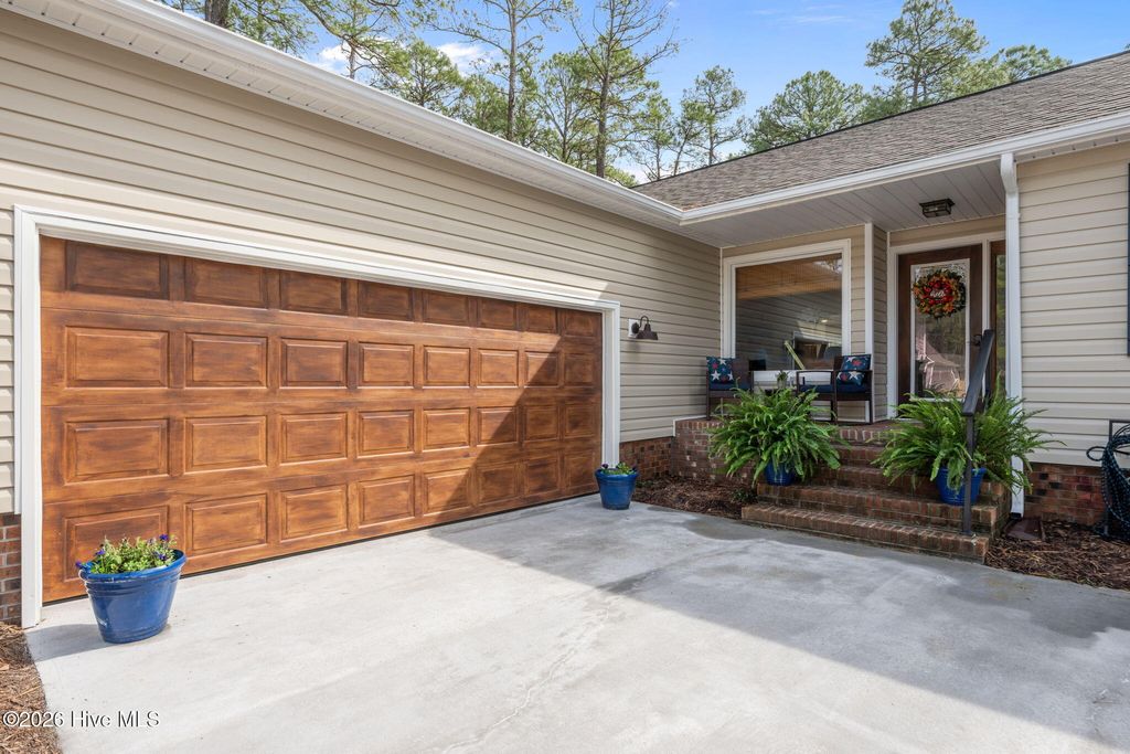 Photo of 1827 Caracara Drive, New Bern, NC 28560 (MLS # 100555901)