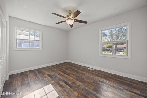 Tiny photo for 504 Oakwood Avenue, Jacksonville, NC 28546 (MLS # 100544874)