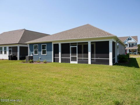 Tiny photo for 114 Edgewater Way, Surf City, NC 28445 (MLS # 100544073)