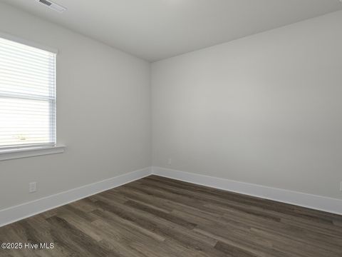 Tiny photo for 114 Edgewater Way, Surf City, NC 28445 (MLS # 100544073)