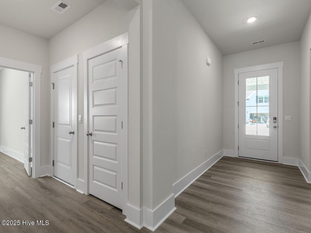 Photo of 114 Edgewater Way, Holly Ridge, NC 28445 (MLS # 100544073)