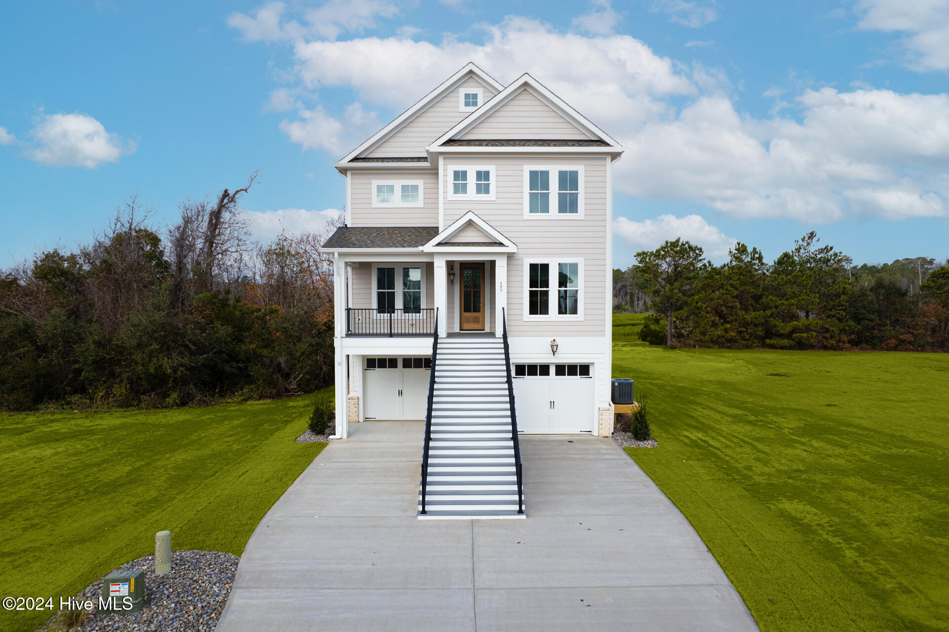 609 Cannonsgate Drive