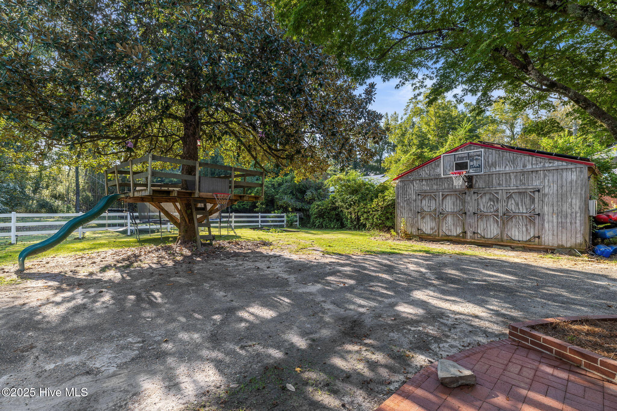 Wilmington, North Carolina 28401, United States, 3 Bedrooms Bedrooms, ,3 BathroomsBathrooms,Residential,Active,255985