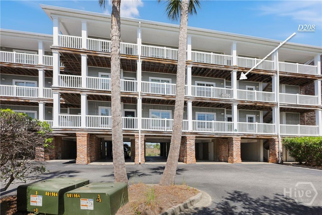 Photo of 91 Screven Street #D207, Darien, GA 31305 (MLS # SA353897)