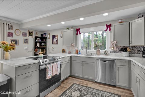 Tiny photo for 1755 E Wilmington Street Ext, Burgaw, NC 28425 (MLS # 100545670)