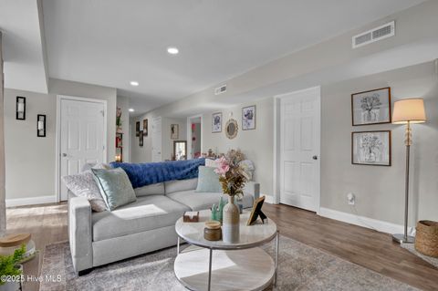 Tiny photo for 1755 E Wilmington Street Ext, Burgaw, NC 28425 (MLS # 100545670)