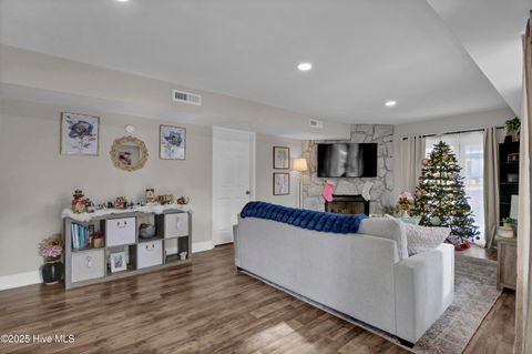 Tiny photo for 1755 E Wilmington Street Ext, Burgaw, NC 28425 (MLS # 100545670)