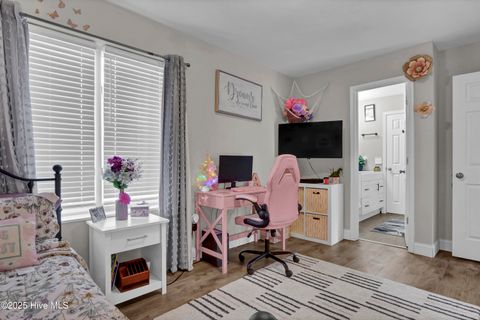 Tiny photo for 1755 E Wilmington Street Ext, Burgaw, NC 28425 (MLS # 100545670)