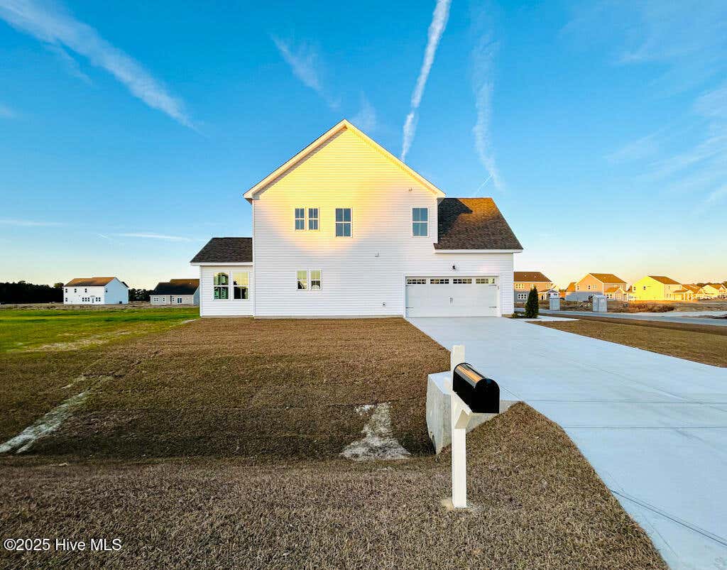 Photo of 814 Tupelo Tree Drive, Hubert, NC 28539 (MLS # 100592538)