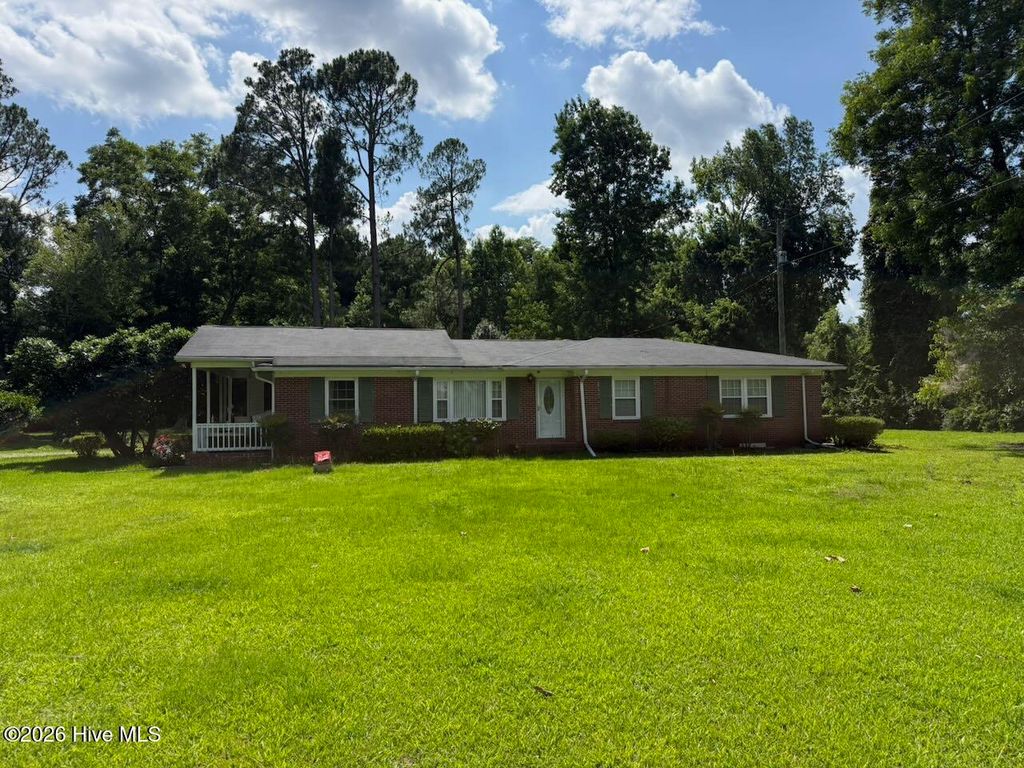 Photo of 8545 Us Hwy 117 S, Rocky Point, NC 28457 (MLS # 100586696)