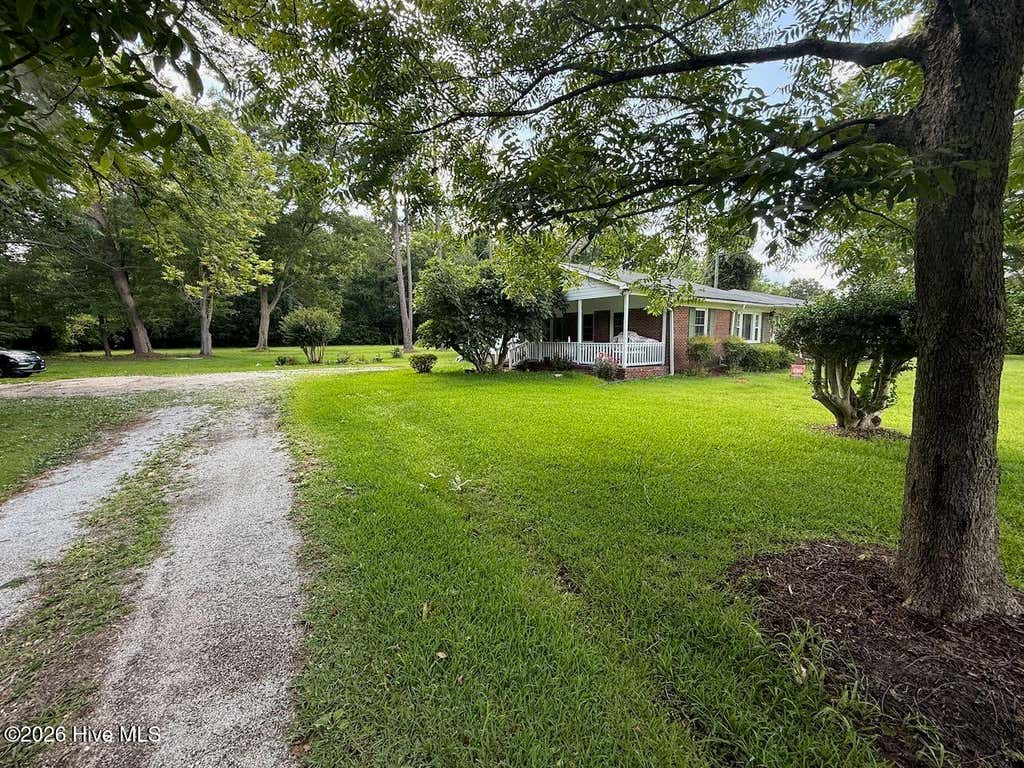 Photo of 8545 Us Hwy 117 S, Rocky Point, NC 28457 (MLS # 100586696)