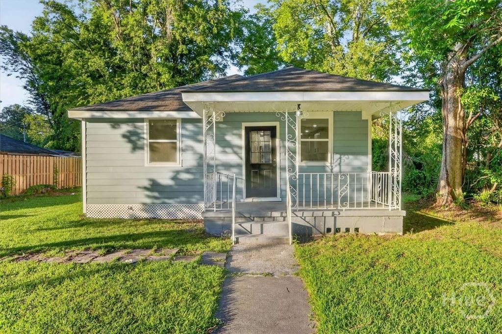 Photo of 1329 E 33rd Street, Savannah, GA 31404 (MLS # SA356580)