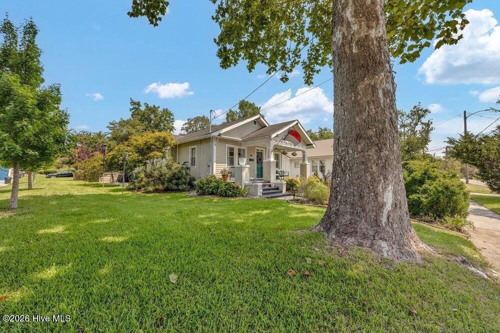 1801 Nun Street