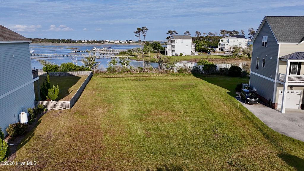 Photo of 1506 Galley Circle, Morehead City, NC 28557 (MLS # 100570564)