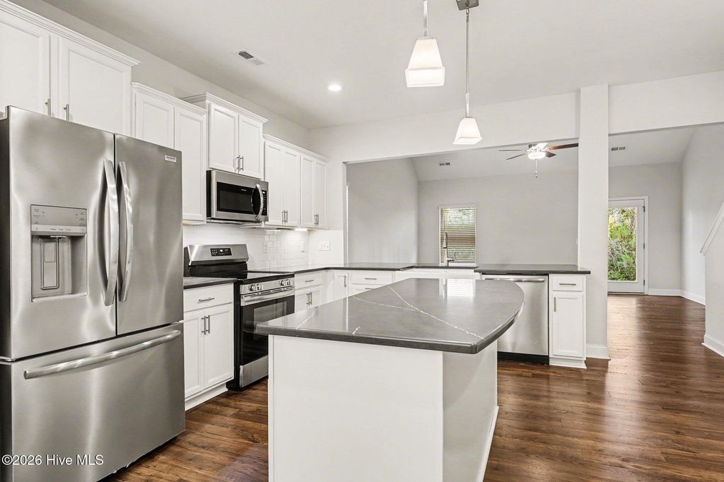 Photo of 1725 Sun Palms Boulevard SE, Bolivia, NC 28422 (MLS # 100562344)