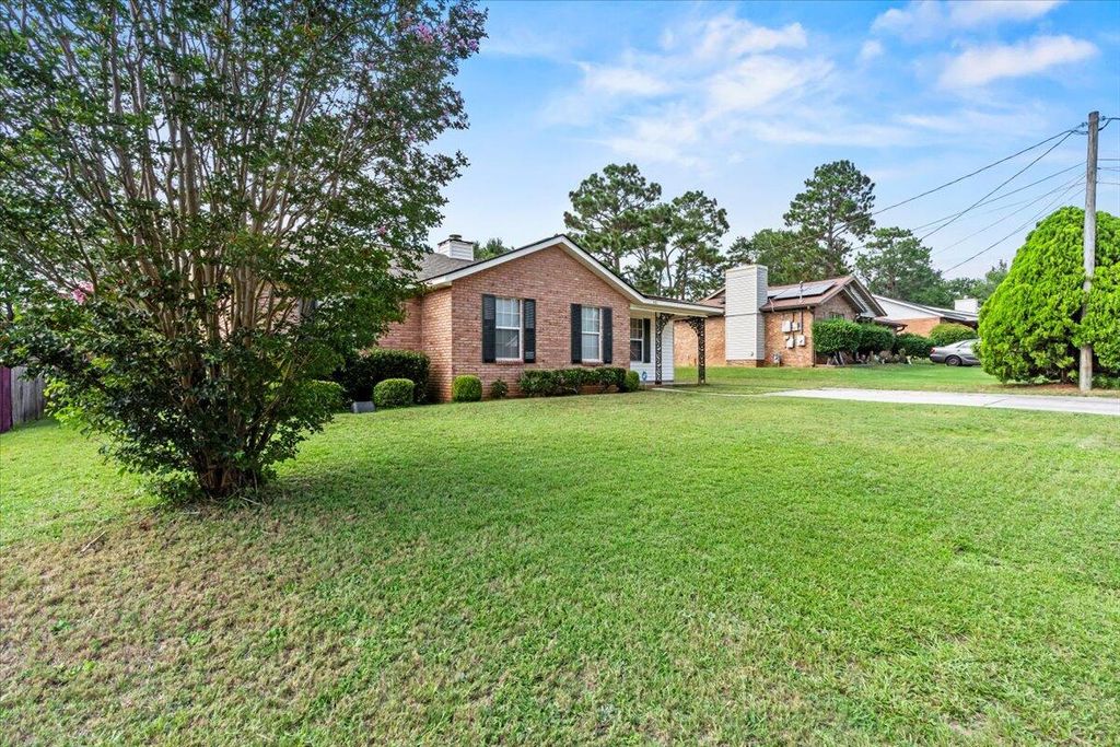 Photo of 3421 Mcalpine Drive, Augusta, GA 30906 (MLS # 553207)