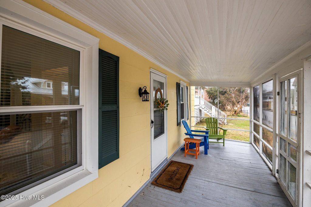 Photo of 503 Hodges Street, Oriental, NC 28571 (MLS # 100568788)