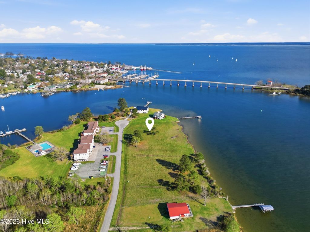 Photo of 8052 Treasure Drive, Oriental, NC 28571 (MLS # 100563842)