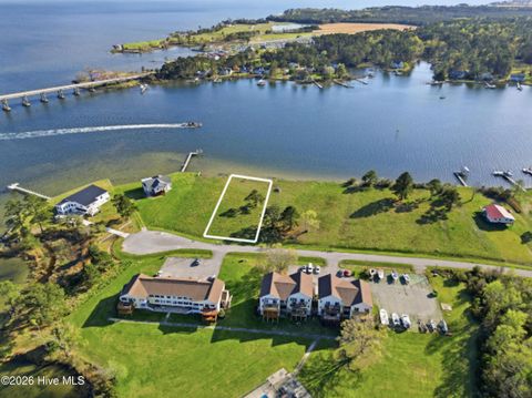 Vacant Land For Sale - 8052 Treasure Drive<br/> Pamlico County, Oriental, NC 28571