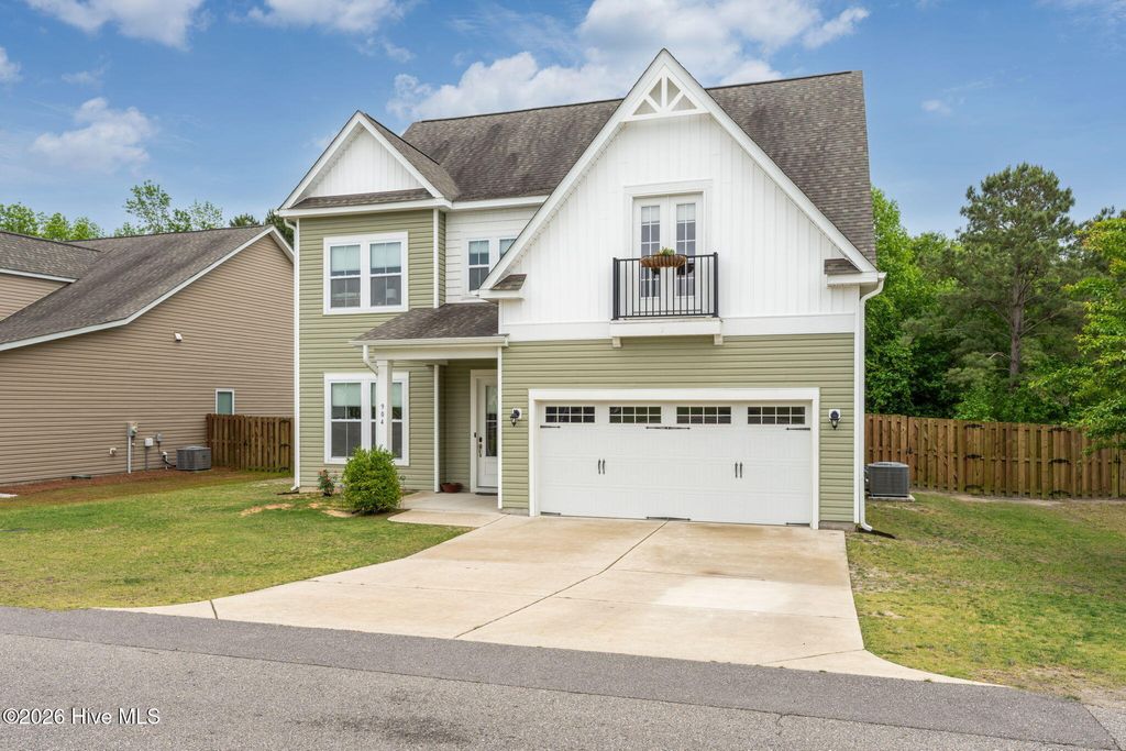 Photo of 904 W Arboria Drive, Hampstead, NC 28443 (MLS # 100570854)