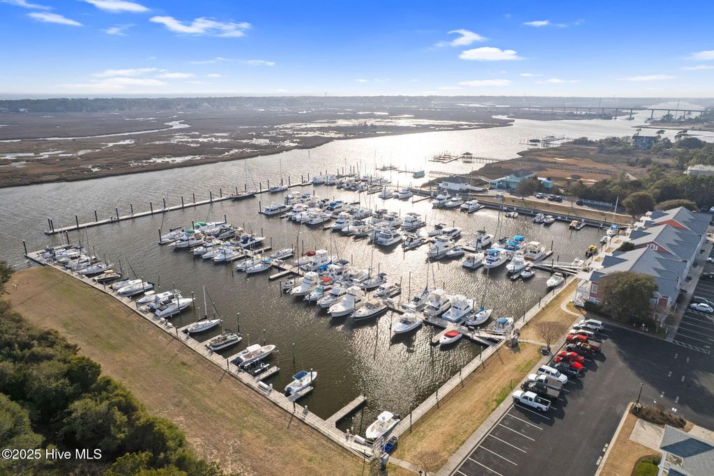 Photo of 4042 Barnes Bluff Drive SE, Southport, NC 28461 (MLS # 100529812)