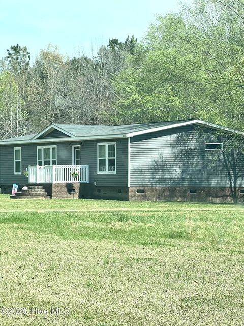 Mobile Home For Sale - 9556 Silver Spoon Road<br/> Clarkton, NC 28433