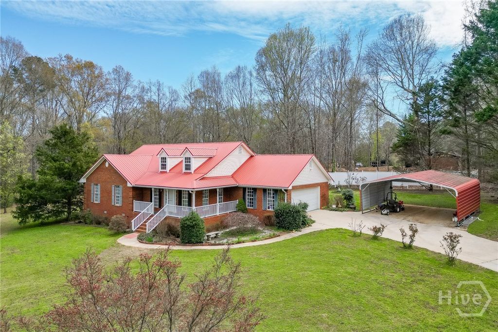 Photo of 3181 Monroe Hwy Hwy, Bogart, GA 30622 (MLS # CL351939)