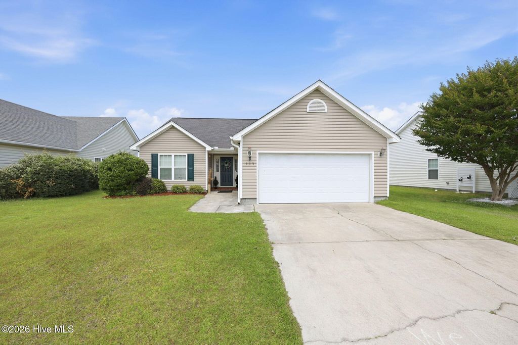 Photo of 113 Els Lane, New Bern, NC 28560 (MLS # 100574970)