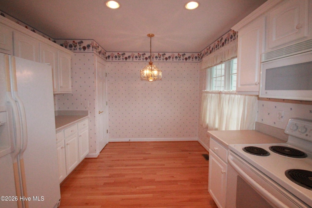 Photo of 218 Starland Lane, Southern Pines, NC 28387 (MLS # 100599421)