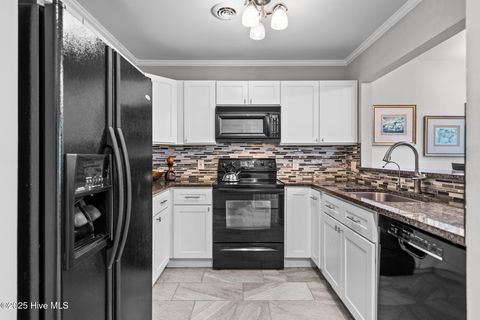 Tiny photo for 6211 Wrightsville Avenue #Apt 120, Wilmington, NC 28403 (MLS # 100546041)