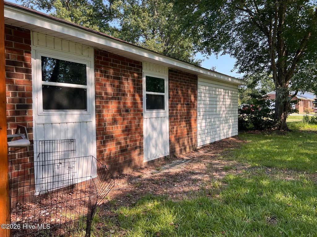Photo of 11701 Johns Road, Laurinburg, NC 28352 (MLS # 100598924)