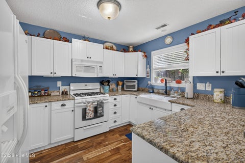 Tiny photo for 7100 Crabwalk Court, Wilmington, NC 28405 (MLS # 100610204)