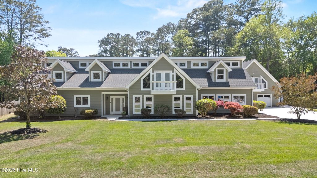 Photo of 1011 Greenway Road, Jacksonville, NC 28546 (MLS # 100569624)
