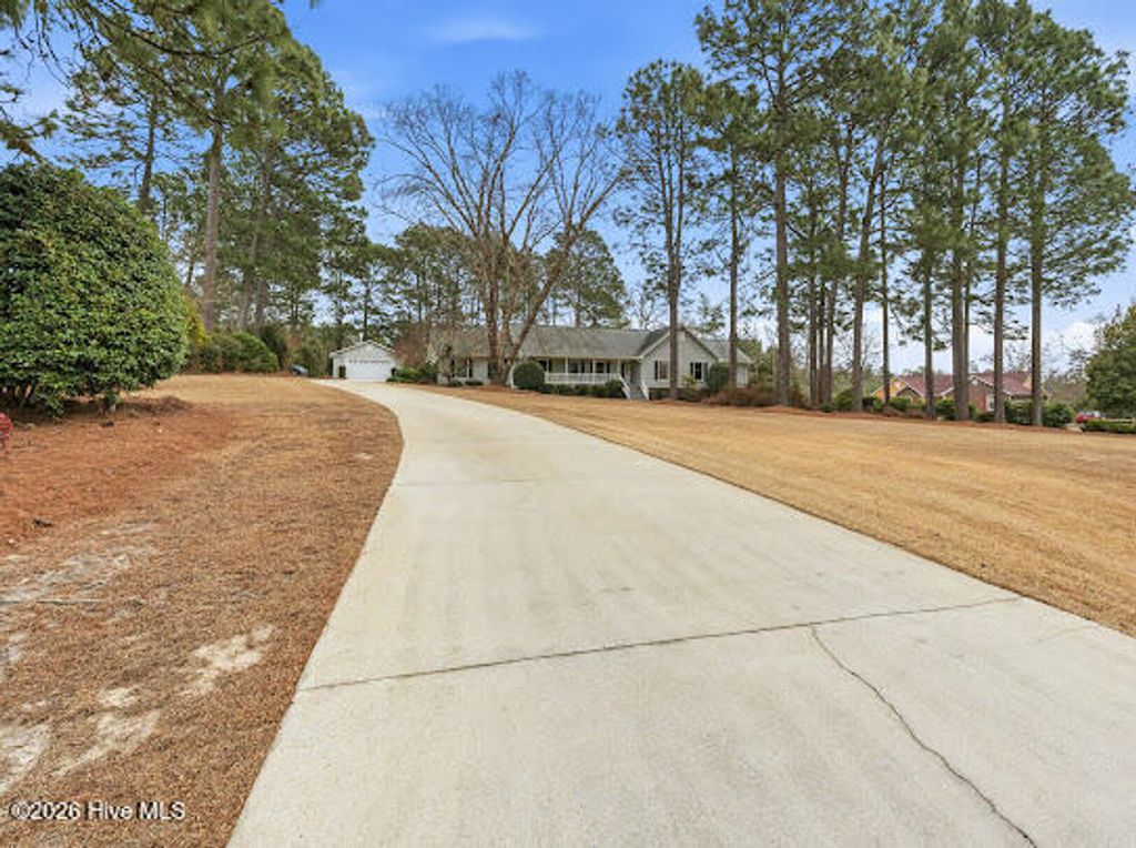 Photo of 313 Lakeland Drive, Rockingham, NC 28379 (MLS # 100549964)