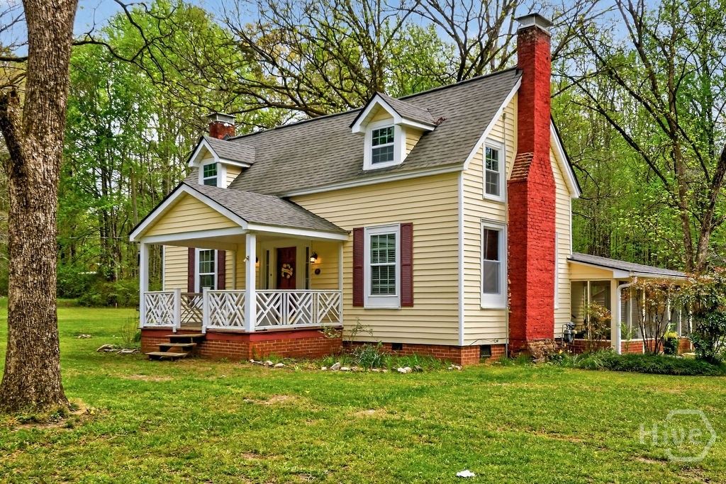 Photo of 2051 Emmett Doster Road NW, Monroe, GA 30656 (MLS # CL352633)