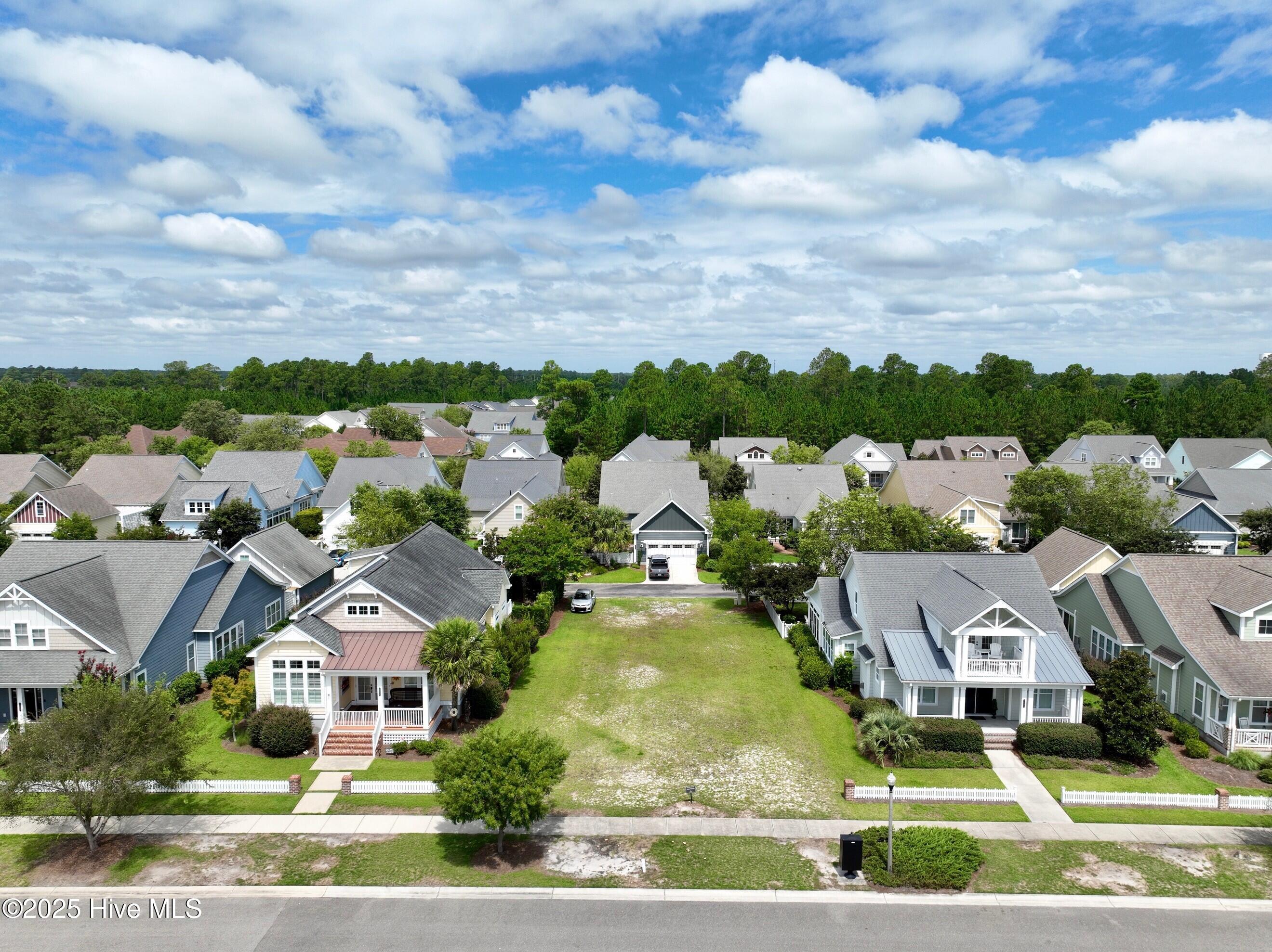 2037 100 Shelmore Way