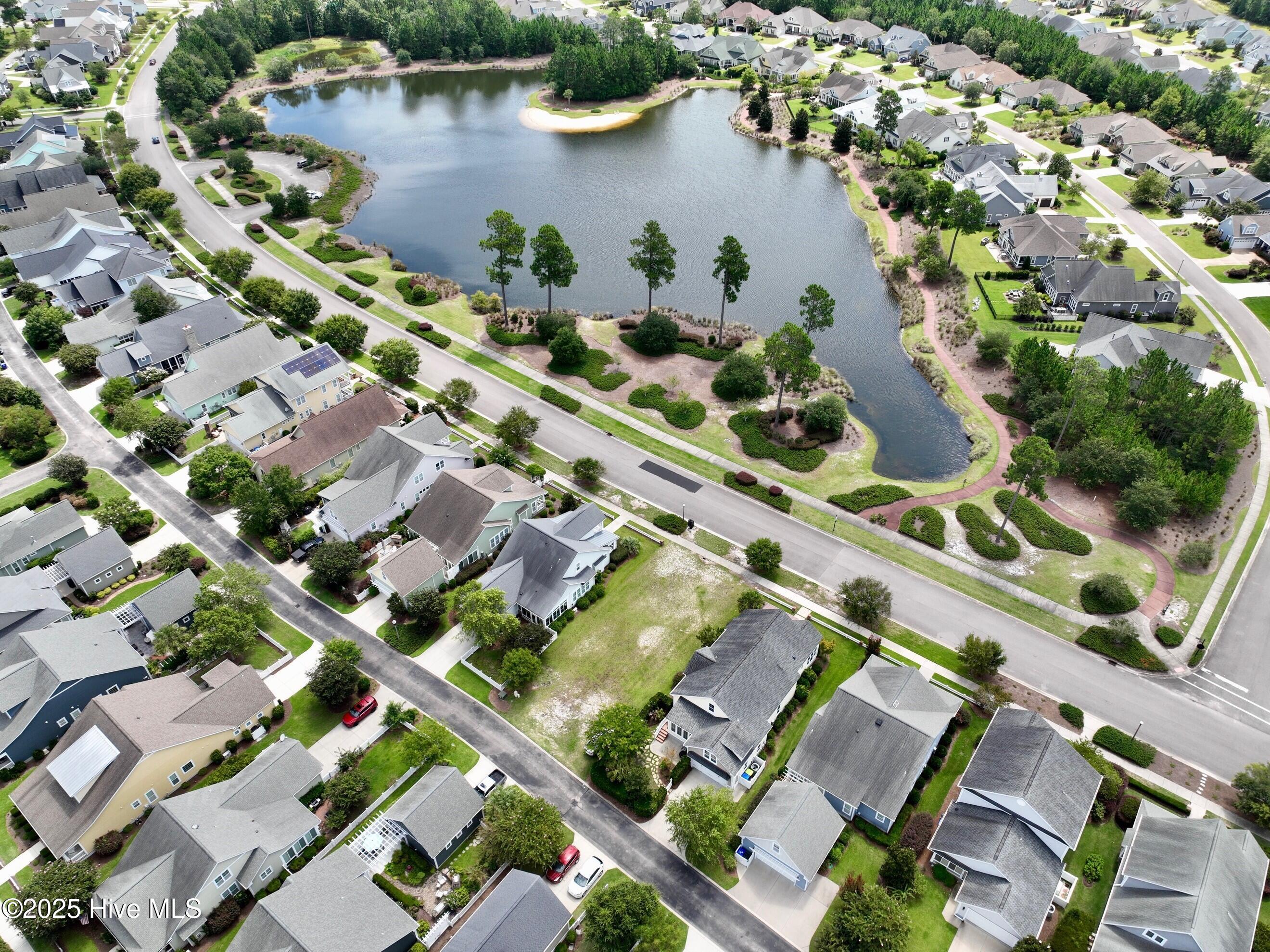 2037 100 Shelmore Way