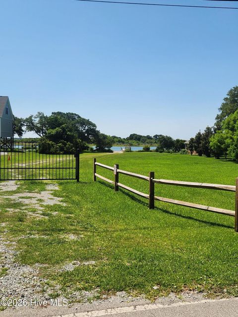 Tiny photo for 102 Deer Run, Hubert, NC 28539 (MLS # 100585778)