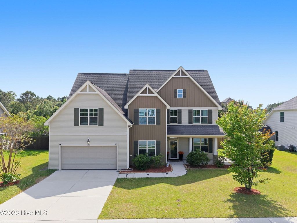 Photo of 402 Cyrus Thompson Drive, Jacksonville, NC 28546 (MLS # 100572338)
