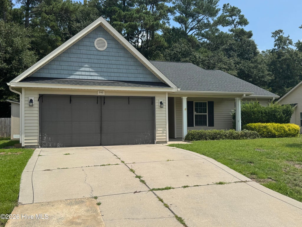 Photo of 303 Tuscan Court, Richlands, NC 28574 (MLS # 100596070)