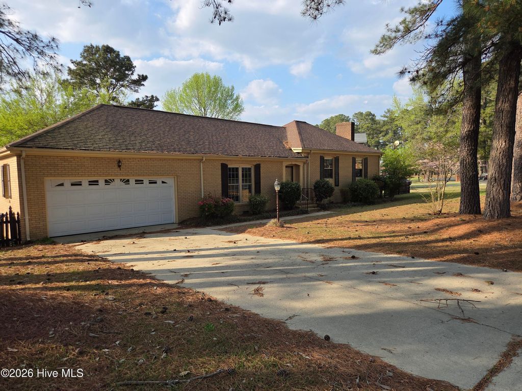 Photo of 802 Eagle Road, Kinston, NC 28501 (MLS # 100562634)