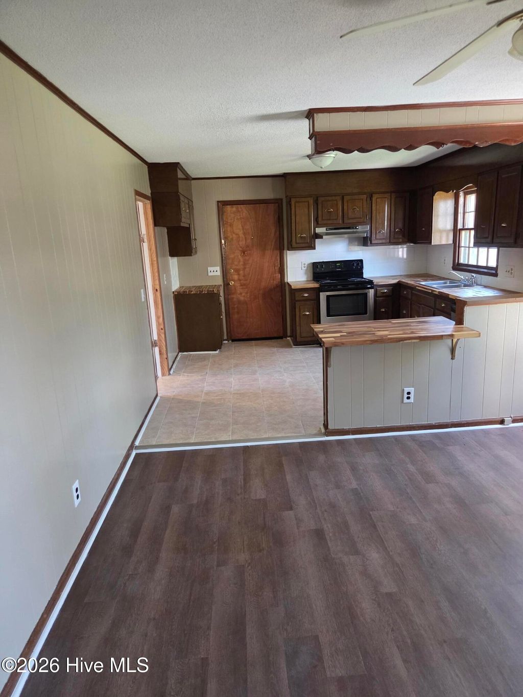 Photo of 802 Eagle Road, Kinston, NC 28501 (MLS # 100562634)