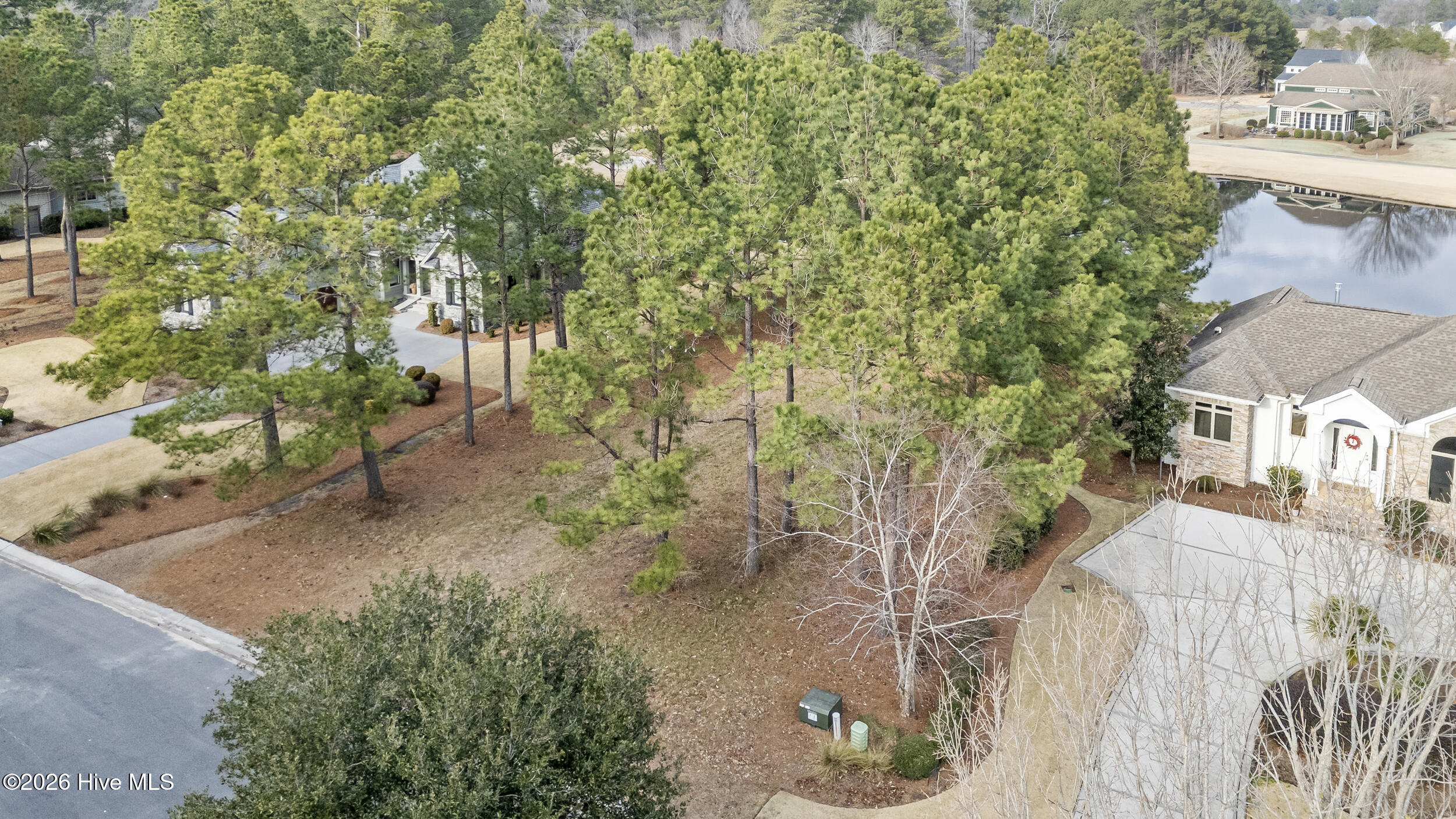 152 704 Legacy Lakes Drive