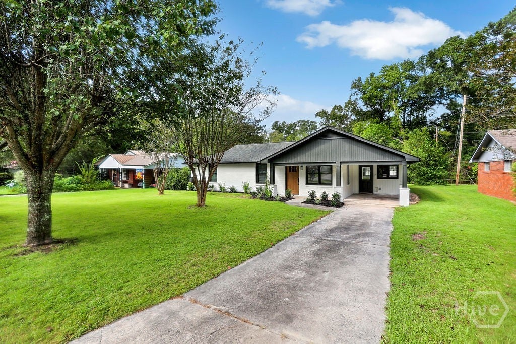 Photo of 109 Bowman Avenue, Garden City, GA 31408 (MLS # SA363798)