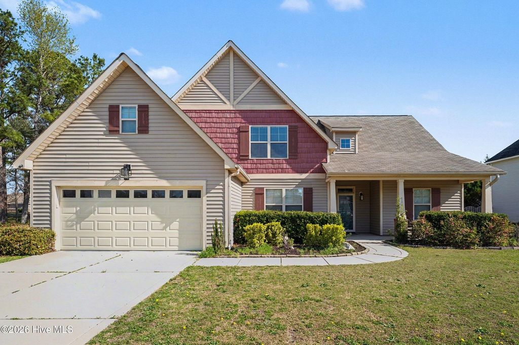 Photo of 413 Rossendale Drive, Hope Mills, NC 28348 (MLS # 100563040)