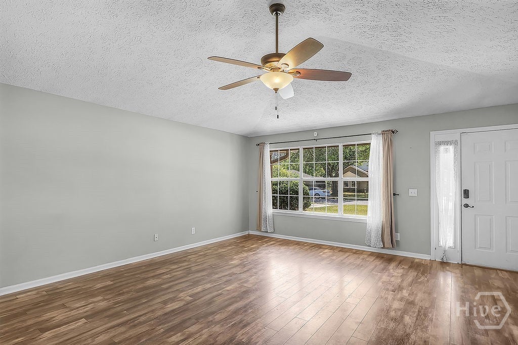 Photo of 831 Osprey Drive, Richmond Hill, GA 31324 (MLS # SA358616)