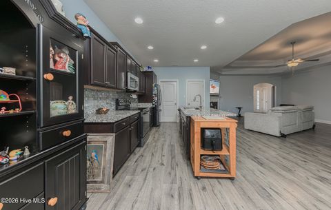 Tiny photo for 445 Worsley Way, Jacksonville, NC 28546 (MLS # 100556125)