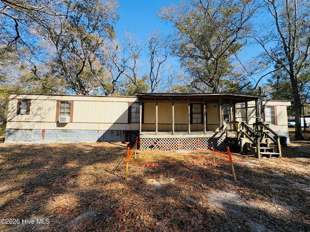 Photo of 7208 Banner Street SW, Ocean Isle Beach, NC 28469 (MLS # 100553431)