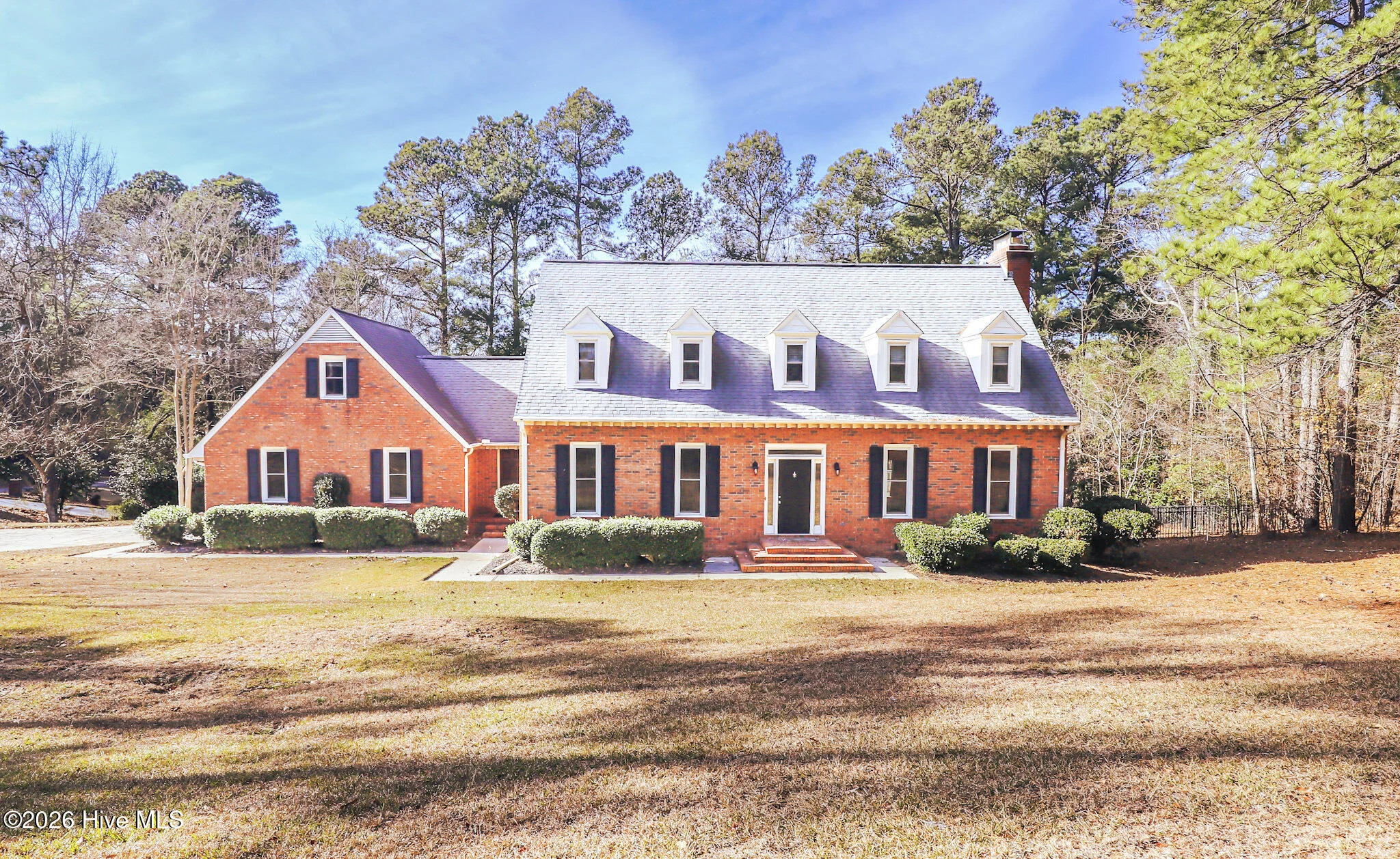 809 Houndslake Drive